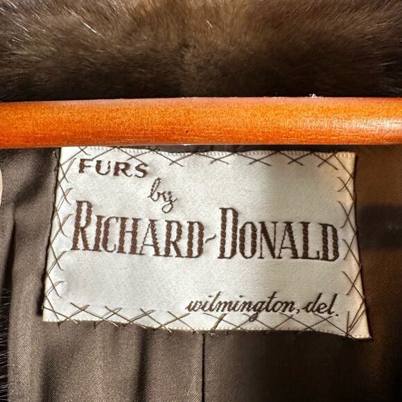 Vintage Furs Medium Brown Open Fur Overcoat by Richard Donald Womens Long Trench - Picture 14 of 15
